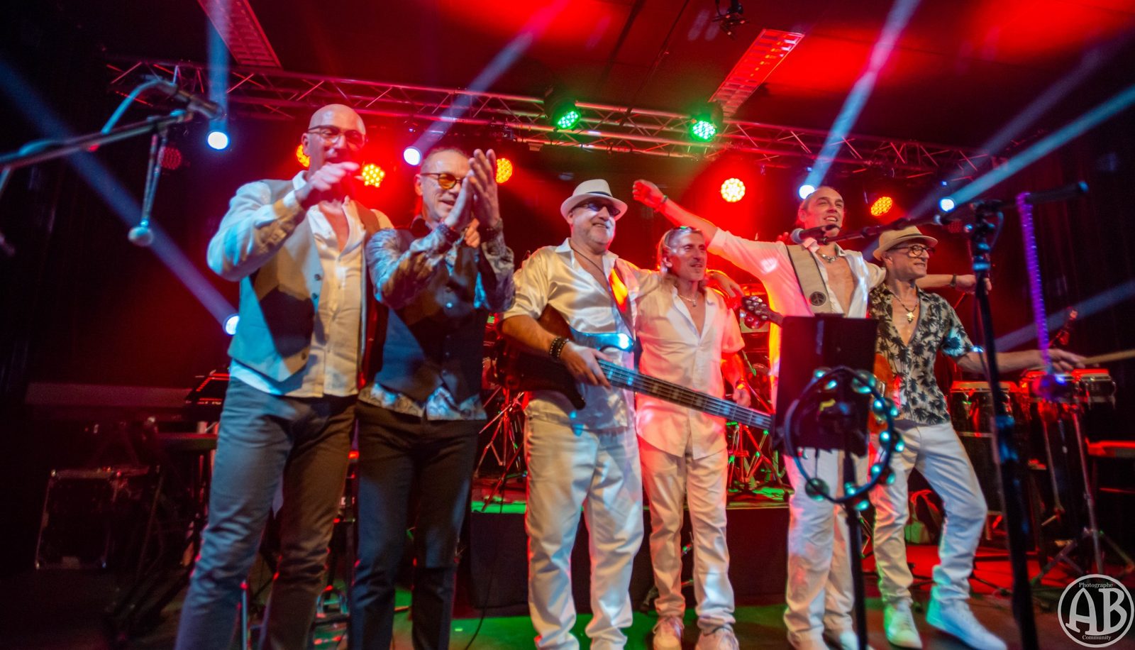 Tribute Bee Gees, sul palco